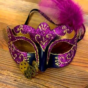 steam punk masquerade mask with feathers